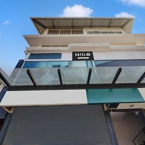 Super Hotel O Anayara Near Lulu Mall Formerly Timber Residency